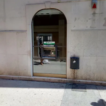 Rauch Apartament Pula